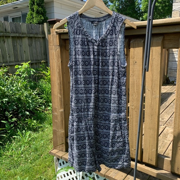 Patterned Romper - Picture 1 of 4